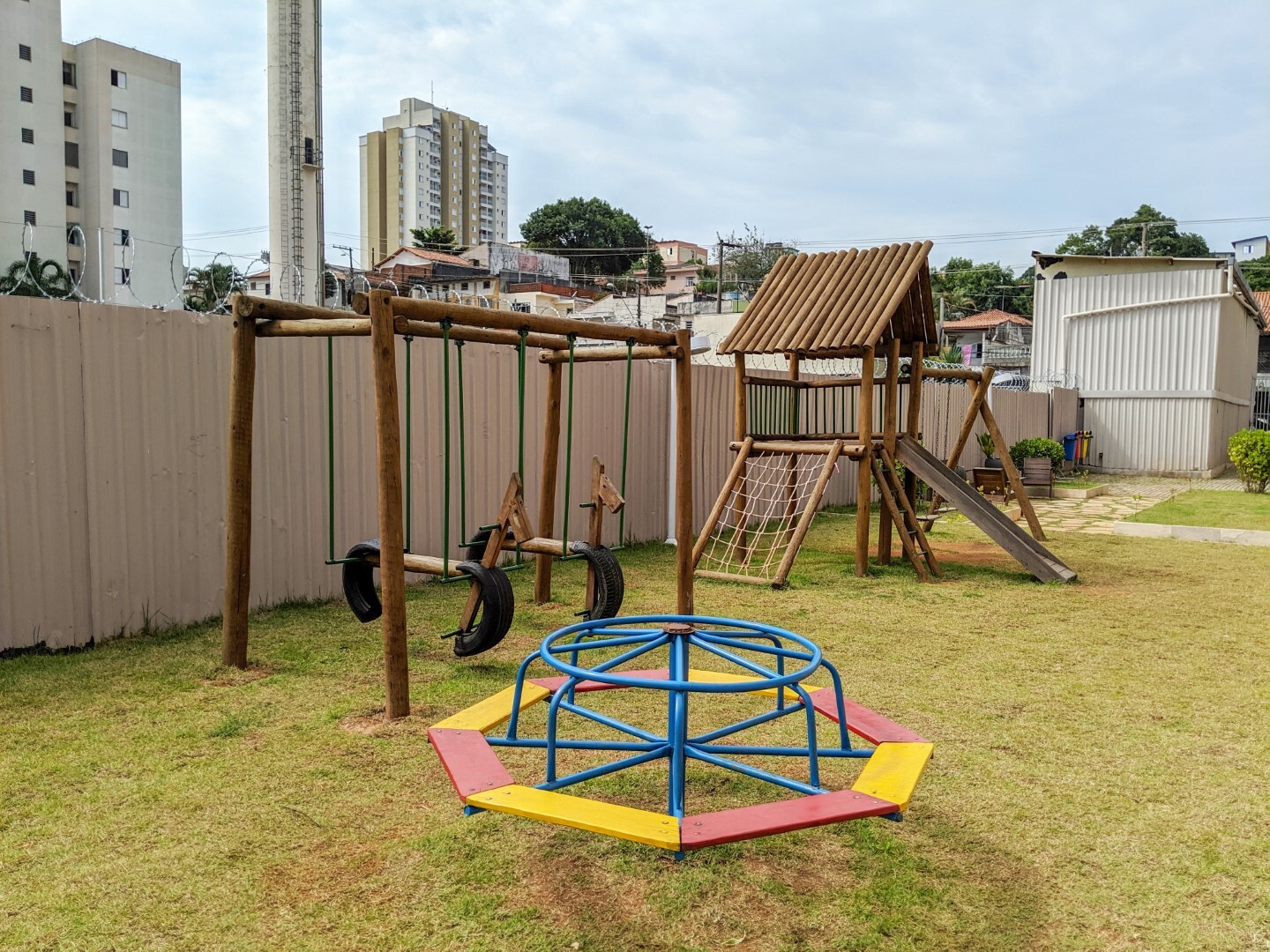 Mundi Mbigucci - 34521 - Playground
