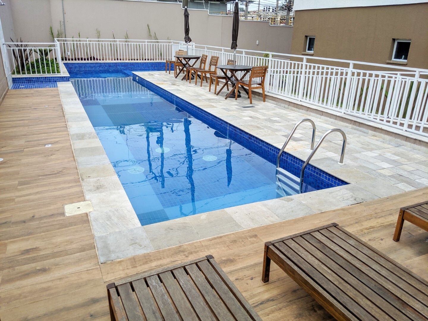 Mundi Mbigucci - 34521 - Piscina