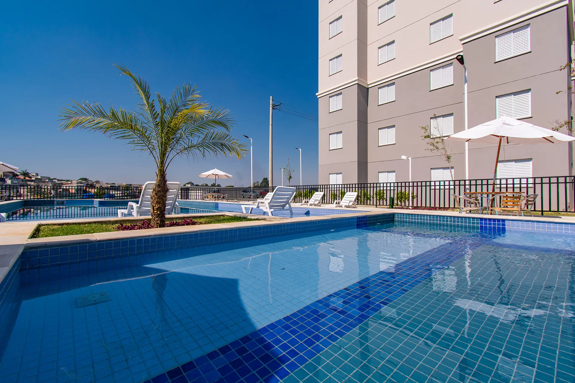Modena Mbigucci - 54445 - Piscina