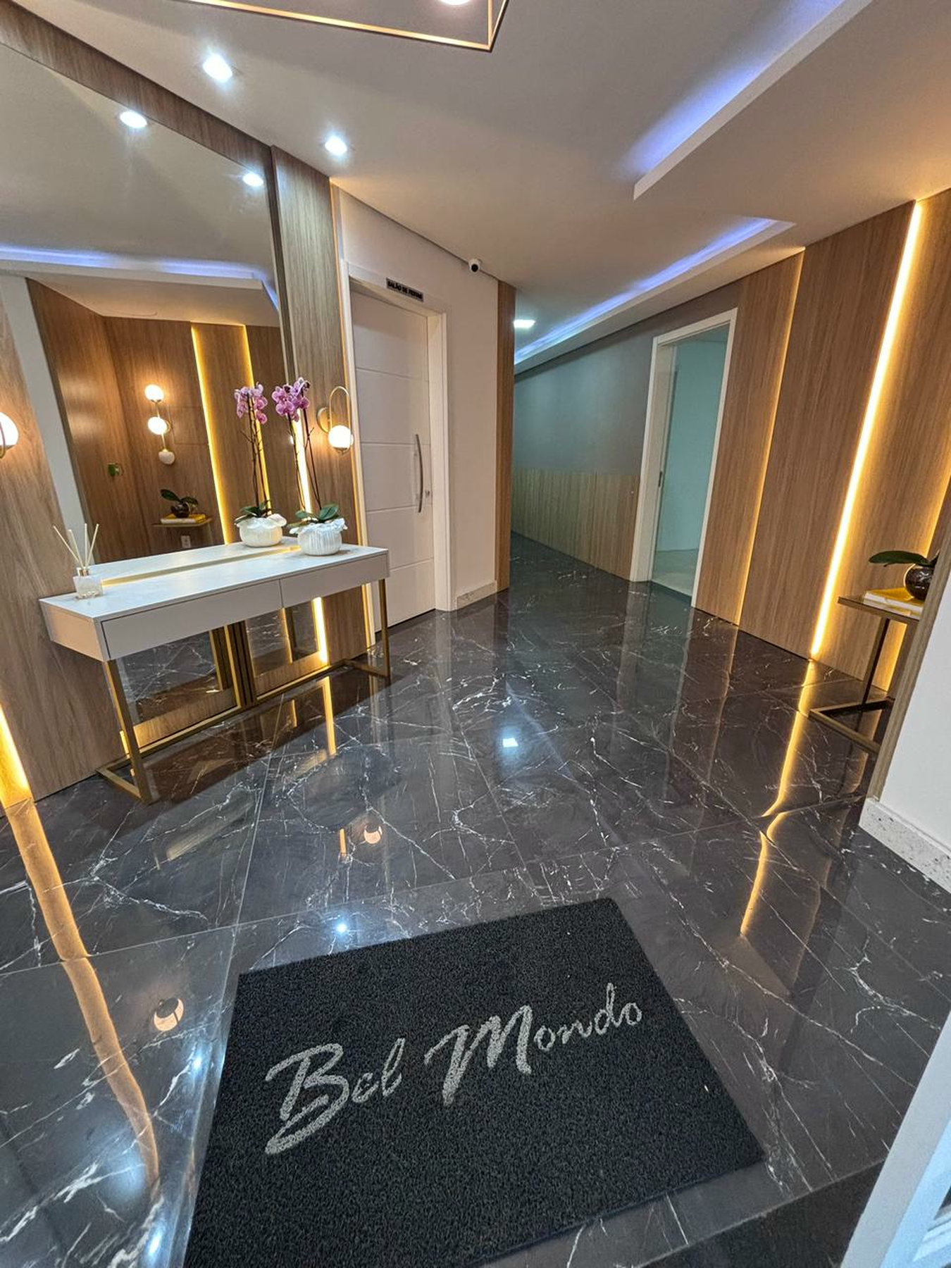 Bel Mondo - 74509 - Hall